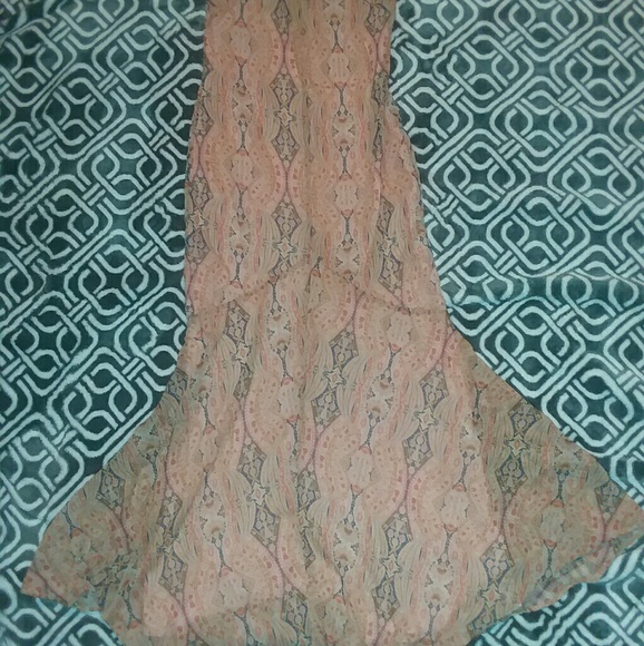 Forever 21 contemporary paisley dress - Picture 4 of 5